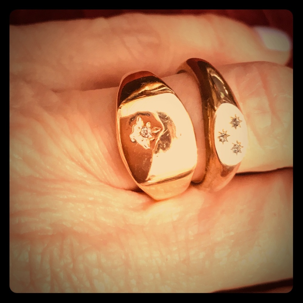 Two for one starburst rings! Size 8